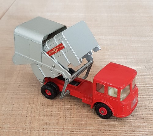 Matchbox series king - , size