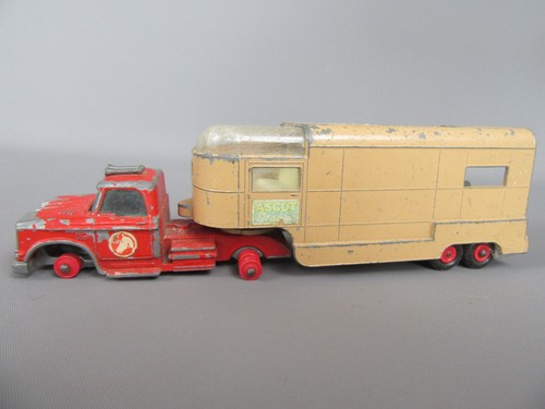 C496 vintage matchbox k18 - matchbox,