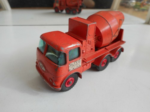 Camion béton matchbox - camion,
